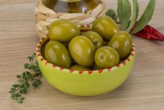 تصویر 3 از قیمت پخش مستقیم + زیتون ویژه کامروز + ۷۵۰ گرمی