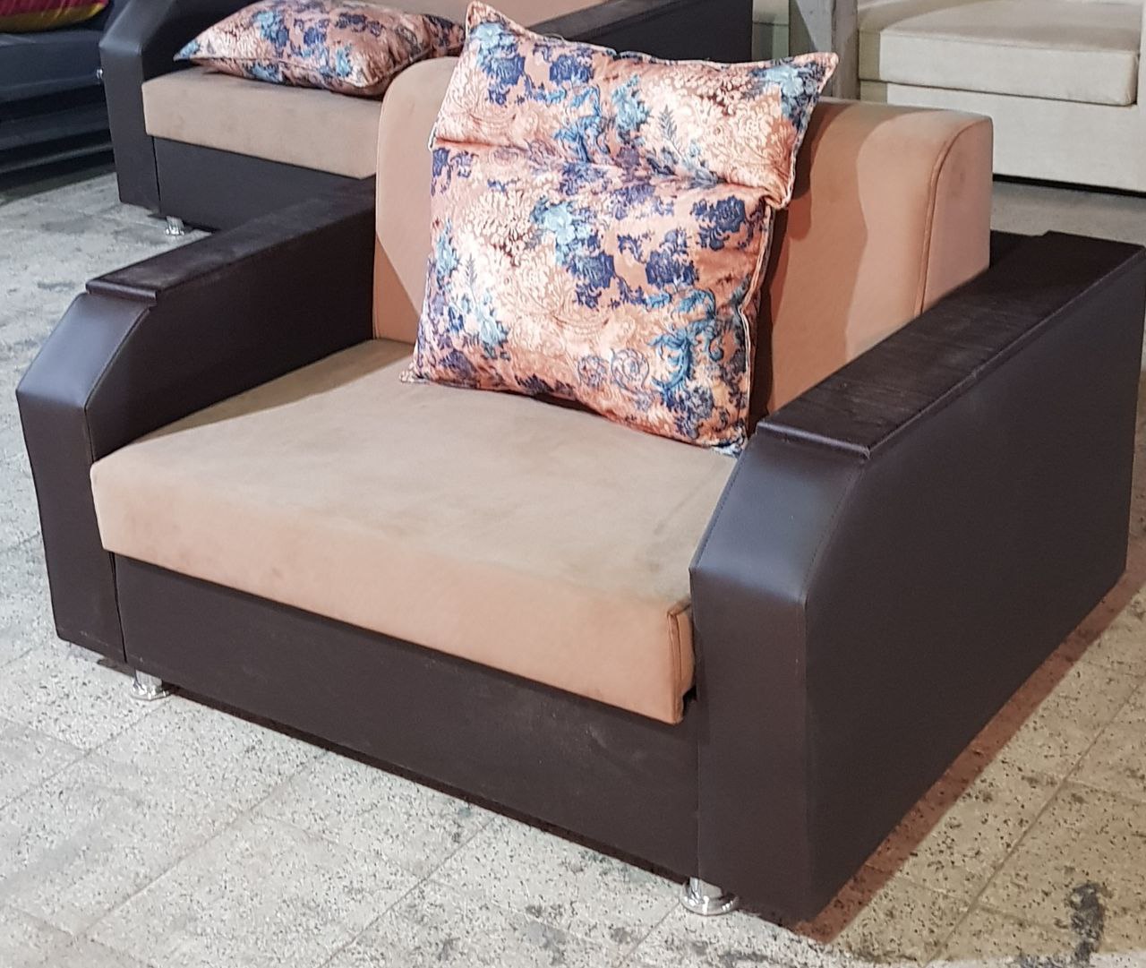 فروش کاناپه راحتی تخت‌ خواب‌ شو ۱ نفره مدل ملینا دسته mdf + قیمت خرید به صرفه