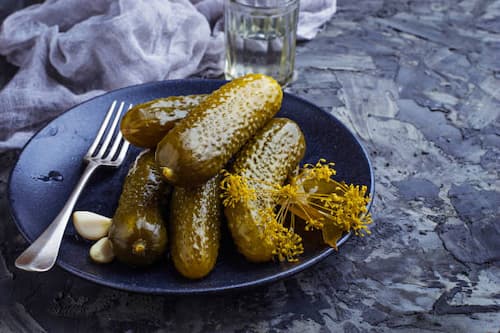 تصویر 5 از قیمت خیار شور ایرانی + خرید باور نکردنی