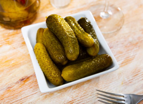 تصویر 1 از قیمت خرید خیارشور ارگانیک + فروش ویژه