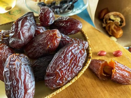 تصویر 3 از خرید خرما پیارم درشت + قیمت فروش استثنایی