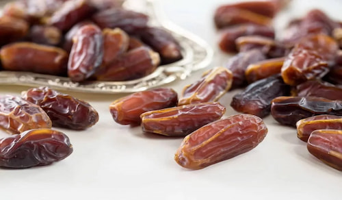 تصویر 2 از قیمت خرما پیارم درشت + خرید باور نکردنی