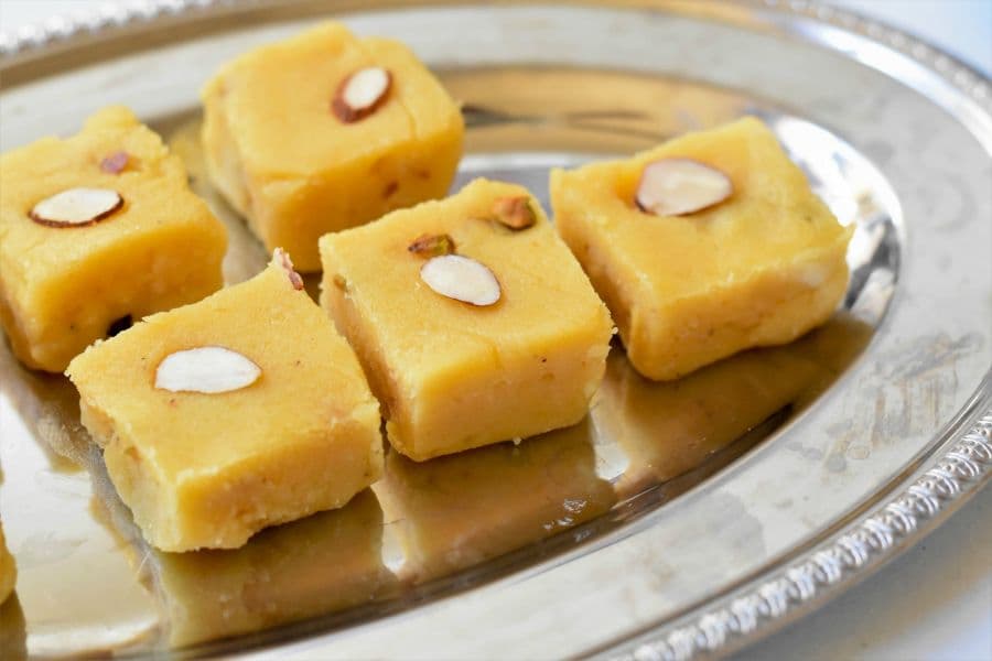 تصویر 2 از خرید و قیمت حلوا مسقطی لاری قالبی + فروش عمده