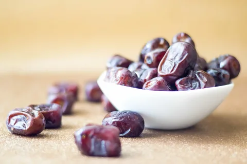 تصویر 2 از خرید خرما پیارم درشت + قیمت عالی با کیفیت