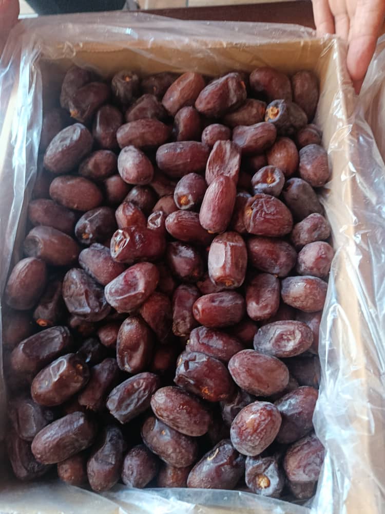 تصویر 1 از خرید خرمای کلوته جیرفت + فروش ویژه