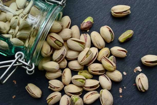 خرید و فروش پسته حاج اکبری صادراتی با شرایط فوق العاده