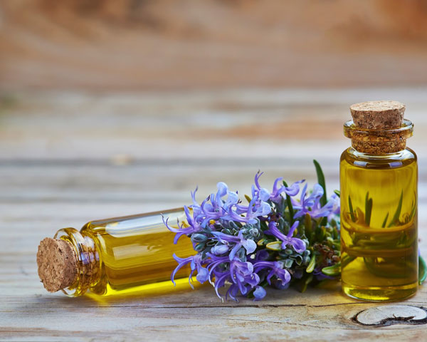 تصویر 1 از قیمت روغن گیاهی پوست (برای پوست خشک و حساس) + فروش ویژه