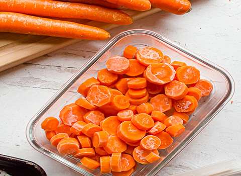 قیمت هویج نیمه آماده برای الویه با کیفیت ارزان + خرید عمده