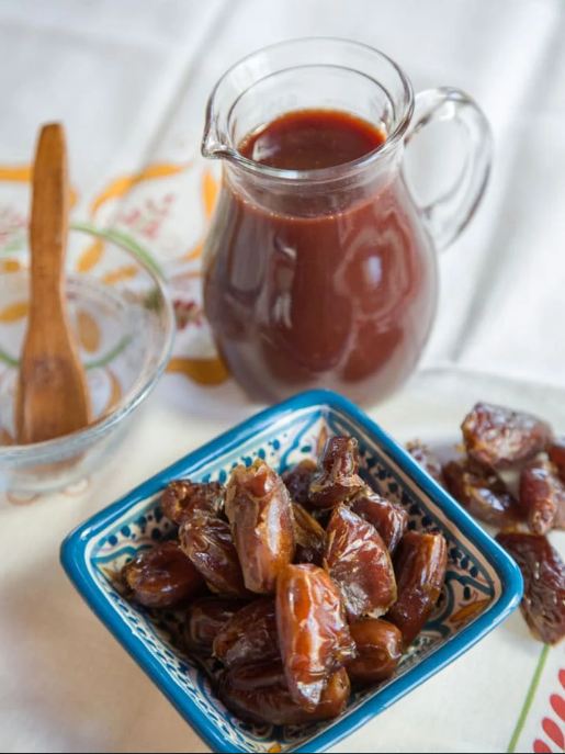 خرما شیره ای