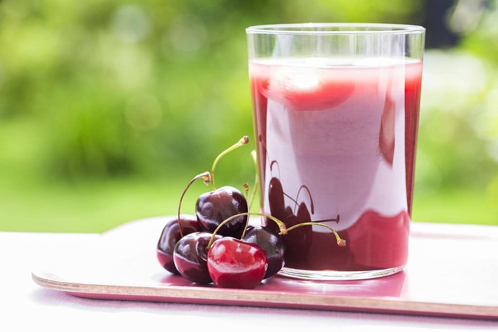 تصویر 1 از خرید آبمیوه آلبالو تازه + قیمت عالی باکیفیت