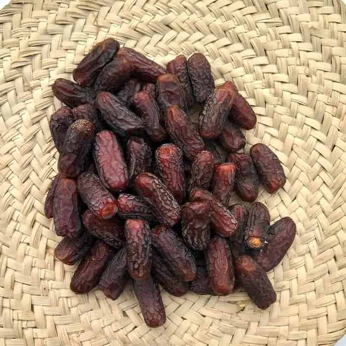 تصویر 4 از قیمت خرما پیارم با کیفیت ارزان + خرید عمده