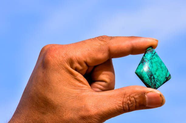 تصویر 5 از خرید سنگ فیروزه نیشابور