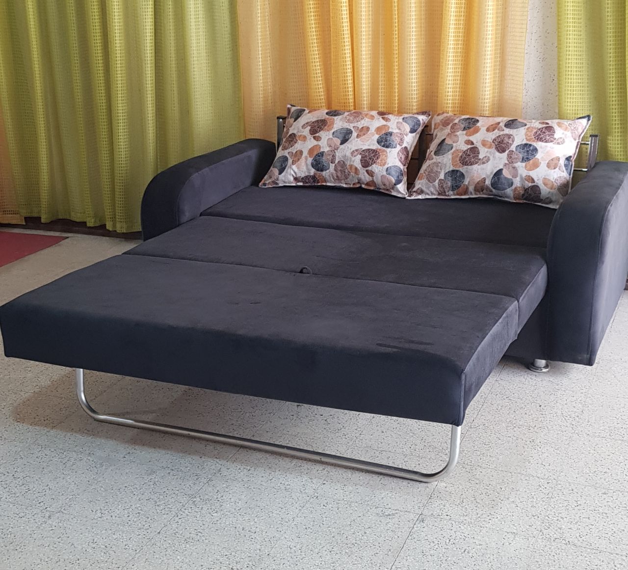 تصویر 1 از خرید و فروش مبل راحتی تخت شو ۱ نفره با شرایط فوق‌ العاده