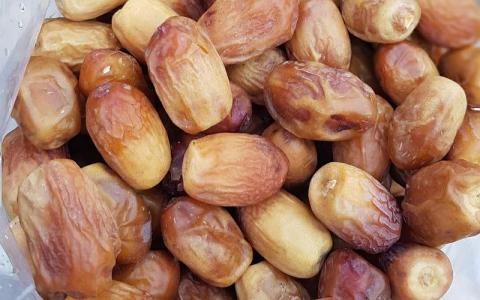 تصویر 2 از قیمت خرما خشک زاهدی لوکس با کیفیت ارزان + خرید عمده