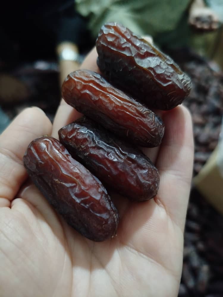 تصویر 1 از خرما پیارم ارزان + قیمت فروش منصفانه