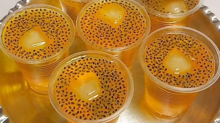 تصویر 1 از بهترین شربت زعفران با تخم شربتی + قیمت خرید عالی
