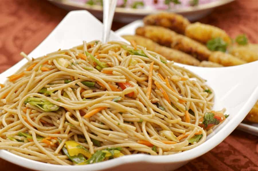 تصویر 1 از خرید و قیمت نودل ساده؛ انتخابی سريع برای سبک زندگی پر مشغله + فروش عمده