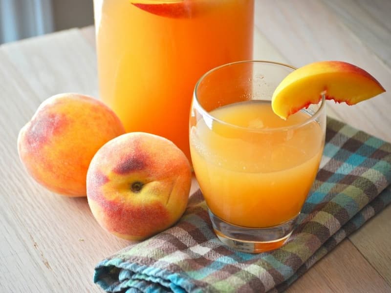 تصویر 2 از قیمت ابمیوه طبیعی هلو با کیفیت ارزان + فروش عمده