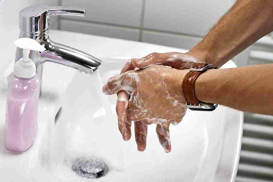 تصویر 1 از قیمت خرید مایع دست + فروش ویژه