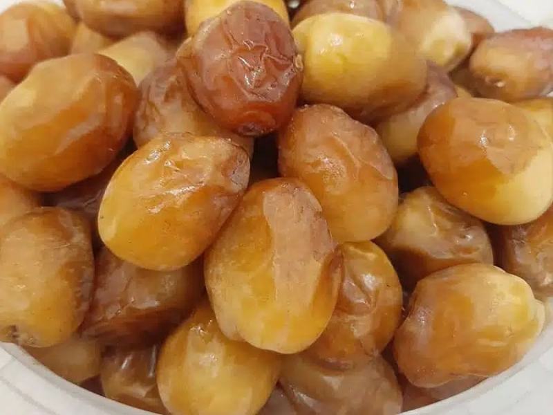 تصویر 2 از قیمت خرید خرما برحی گلدن + فروش ویژه