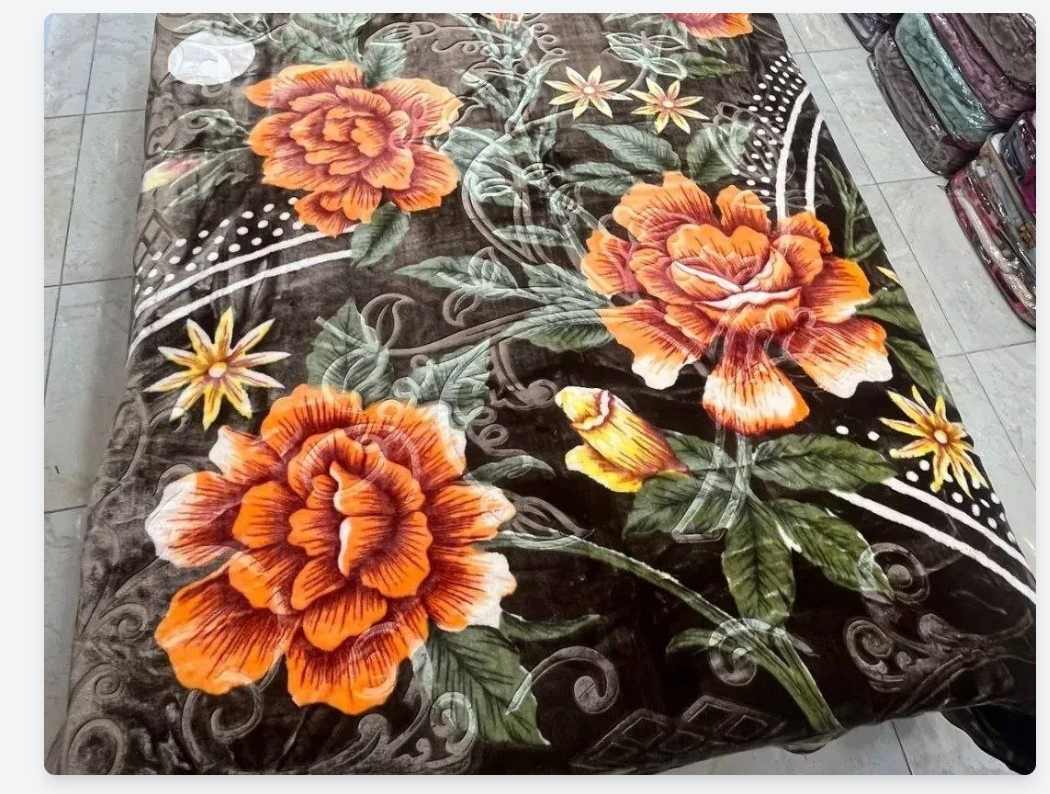 تصویر 2 از قیمت اقتصادی و عمده و با کیفیت پتو الماس یک نفره گلدار و الوان