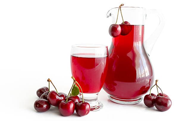 قیمت آبمیوه آلبالو طبیعی + خرید باور نکردنی