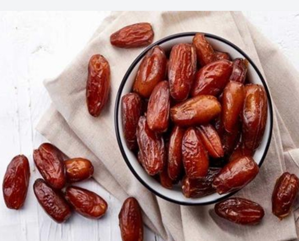 تصویر 3 از فروش عمده خرمای پیارم صادراتی کرمان
