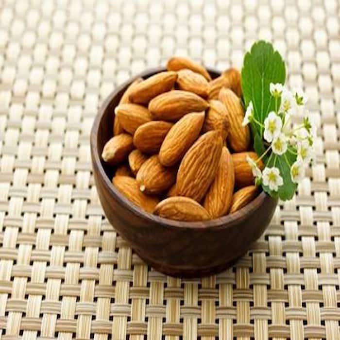 قیمت و خرید مغز بادام مامایی صد دانه سامان به صورت عمده
