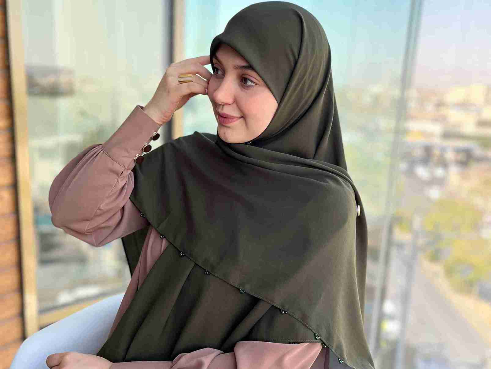 تصویر 2 از خرید روسری حریر جواهر دوزی شده + قیمت فروش استثنایی