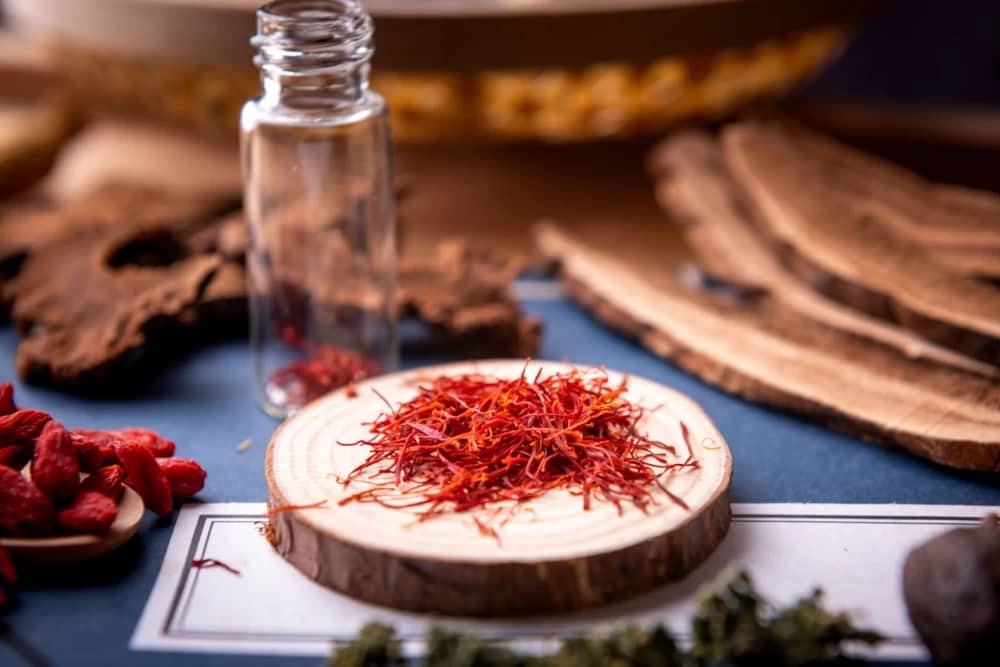 تصویر 4 از خرید جدیدترین انواع زعفران نگین درجه یک