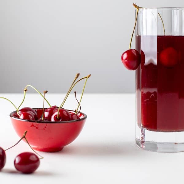 تصویر 4 از خرید و قیمت آبمیوه آلبالو سن ایچ + فروش صادراتی