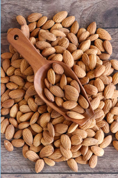تصویر 4 از خرید و فروش بادام با قیمت ویژه