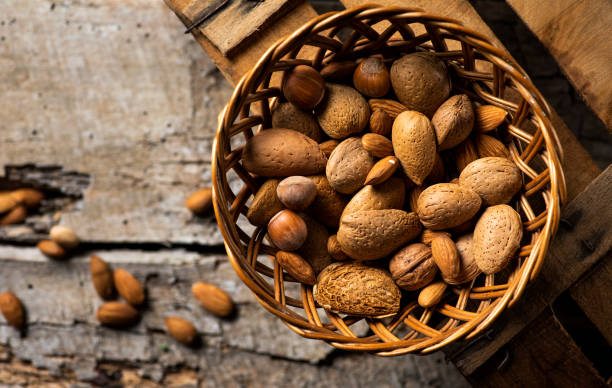 قیمت ویژه بادام درختی با فروش استثنایی