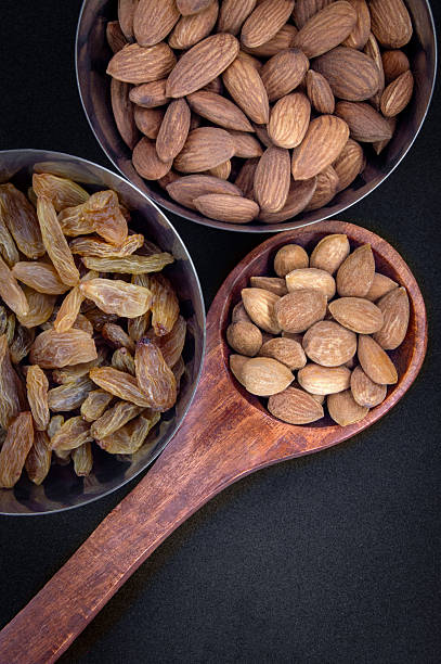 تصویر 5 از فروش بادام عمده + خرید ویژه