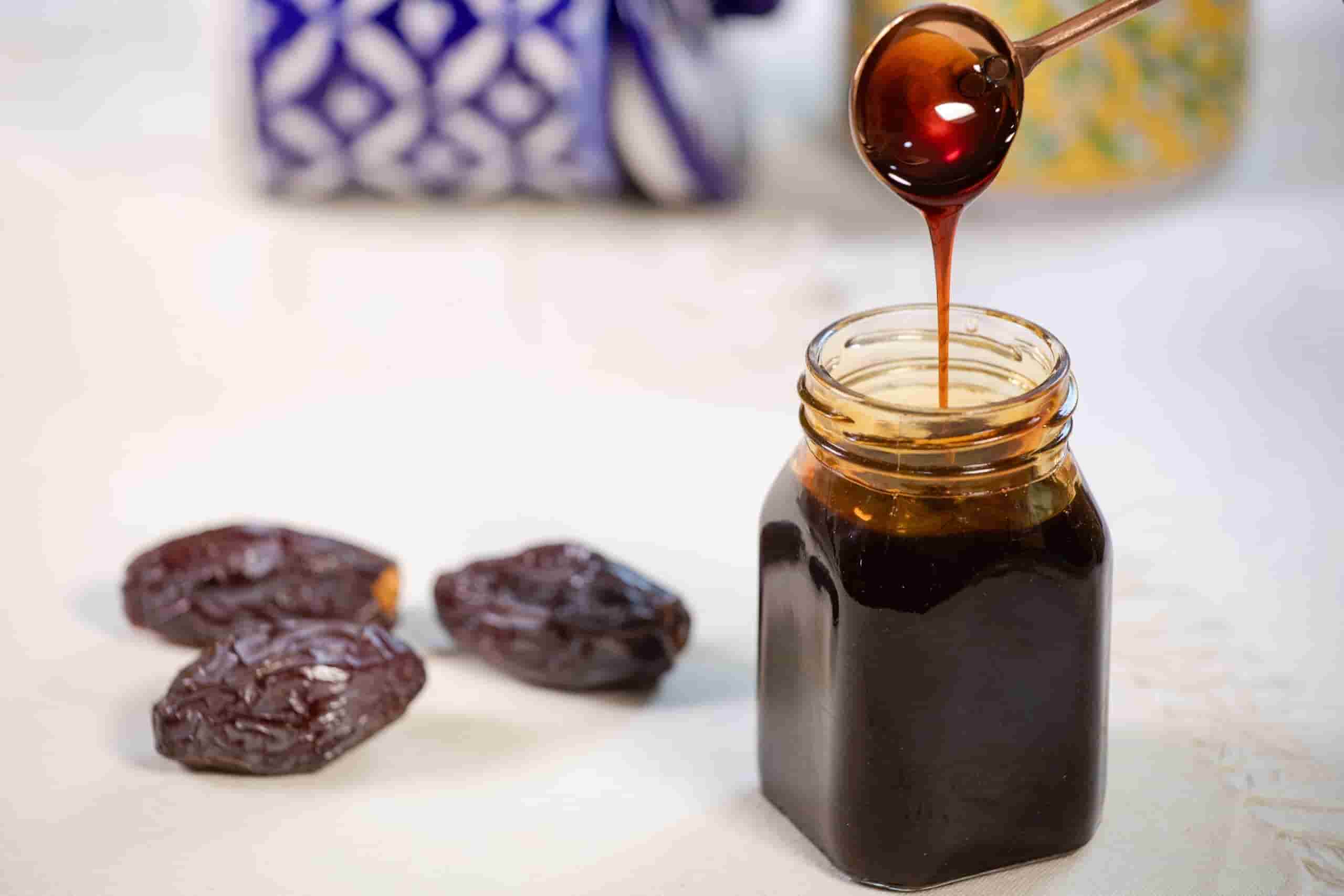 تصویر 4 از قیمت خرید شیره خرما اصل + فروش ویژه