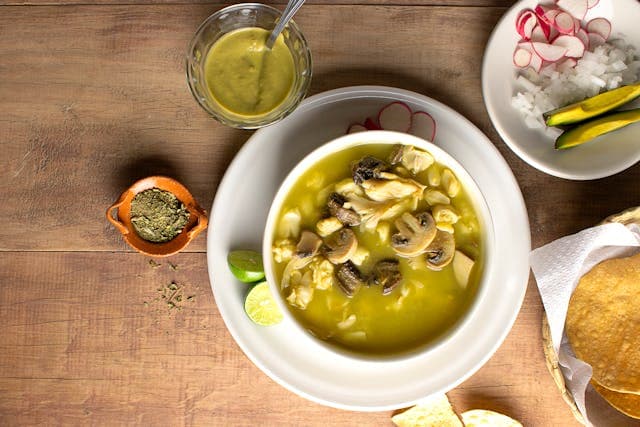 قیمت خرید سوپ نیمه آماده جو و قارچ + فروش ویژه