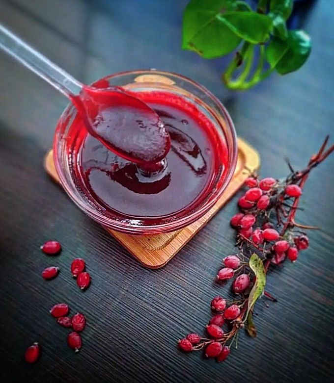 تصویر 3 از بهترین رب زرشک خالص بیرجند + قیمت خرید عالی