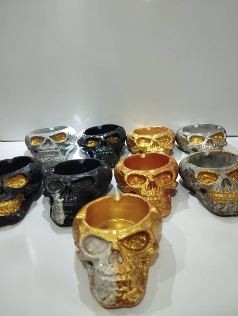 فروش جا سیگاری سنگ مصنوعی با طرح جمجمه