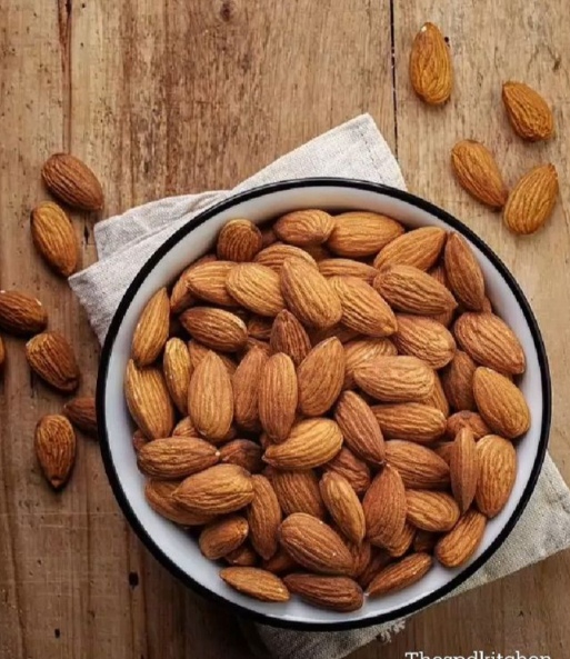 تصویر 4 از فروش ویژه مغز بادام سنگی جهت خریداران داخلی + قیمت استثنایی