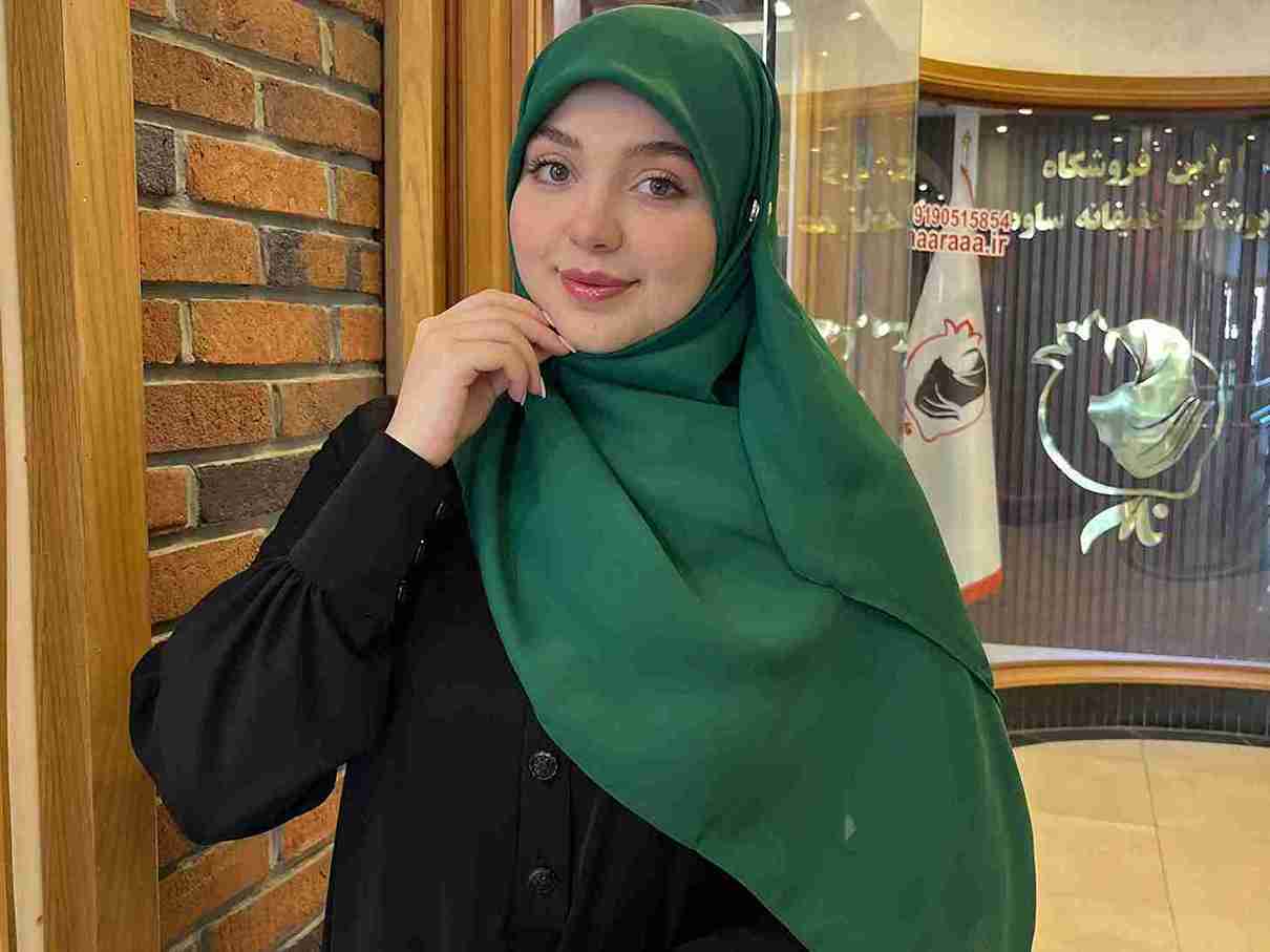 تصویر 5 از خرید عمده روسری تک رنگ حریر نارا + قیمت به صرفه