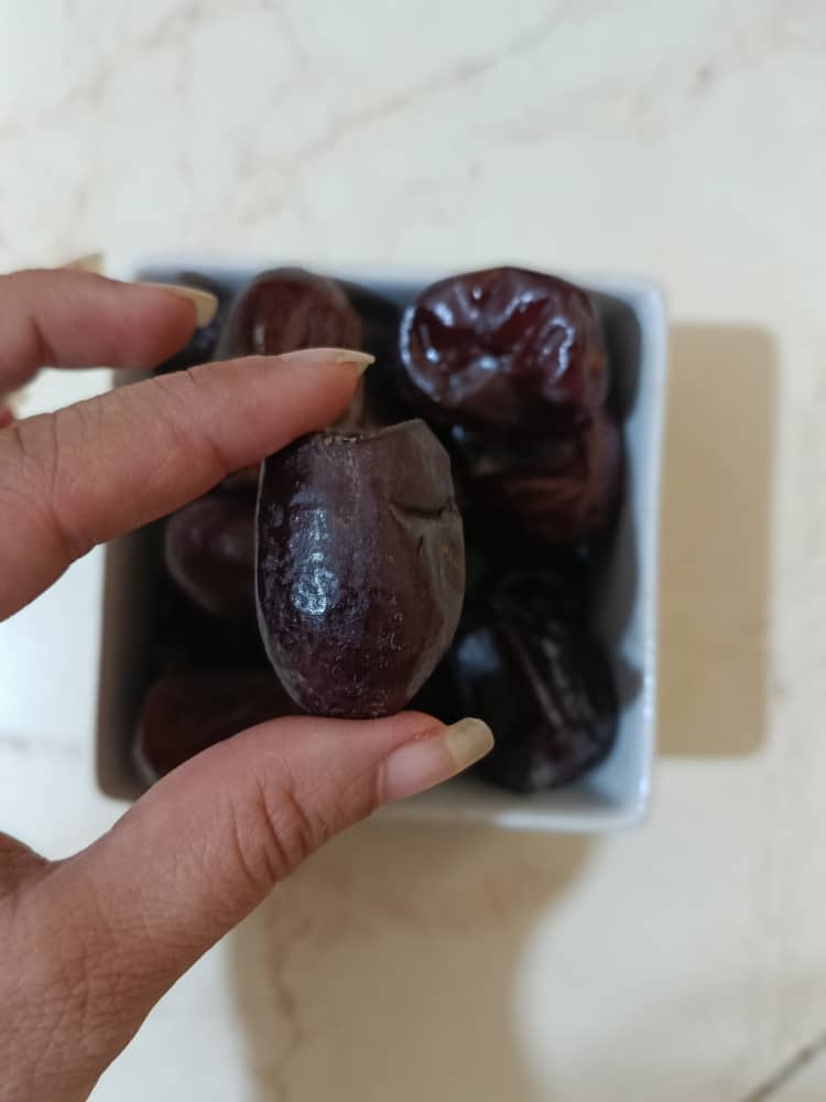 فروش مستقیم خرمای مضافتی جیرفت + خرید بی‌ واسطه