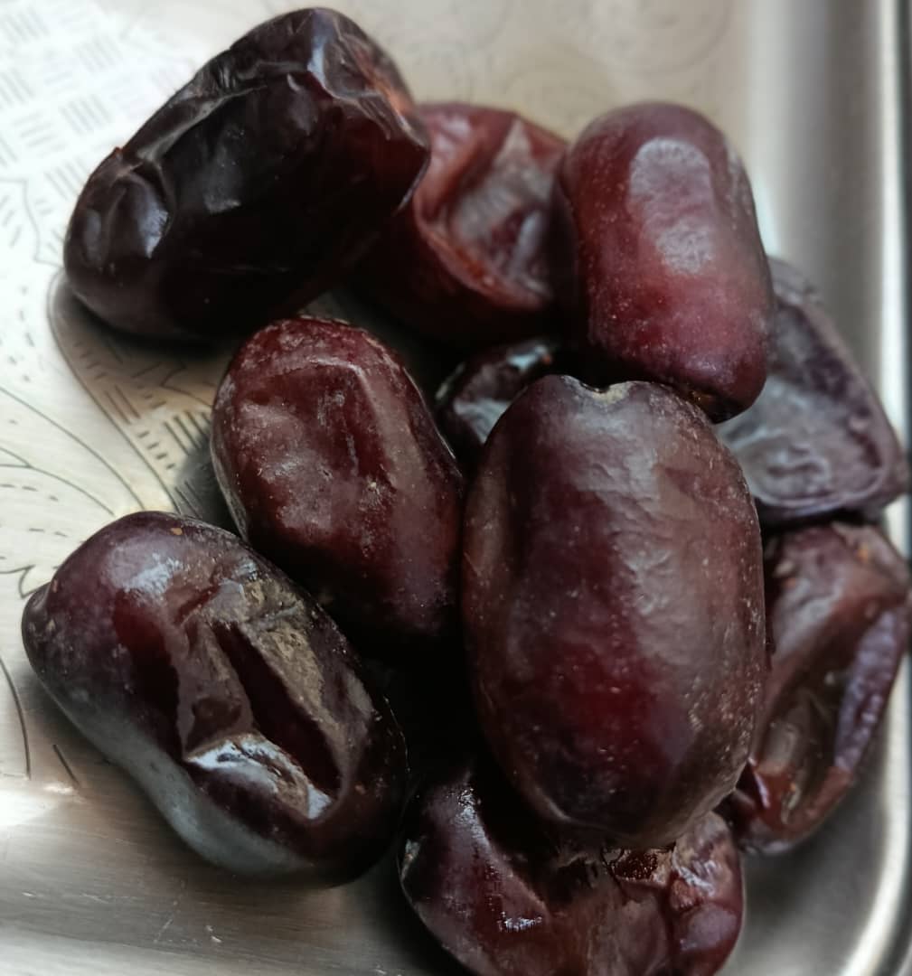 تصویر 5 از فروش بی‌ واسطه خرمای مضافتی جیرفت + قیمت