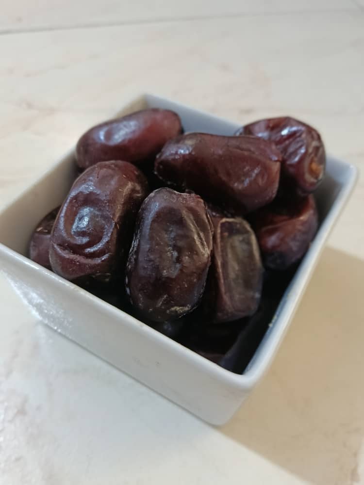 تصویر 1 از قیمت روز خرمای مضافتی باغ داران جیرفت + خرید بی‌ واسطه