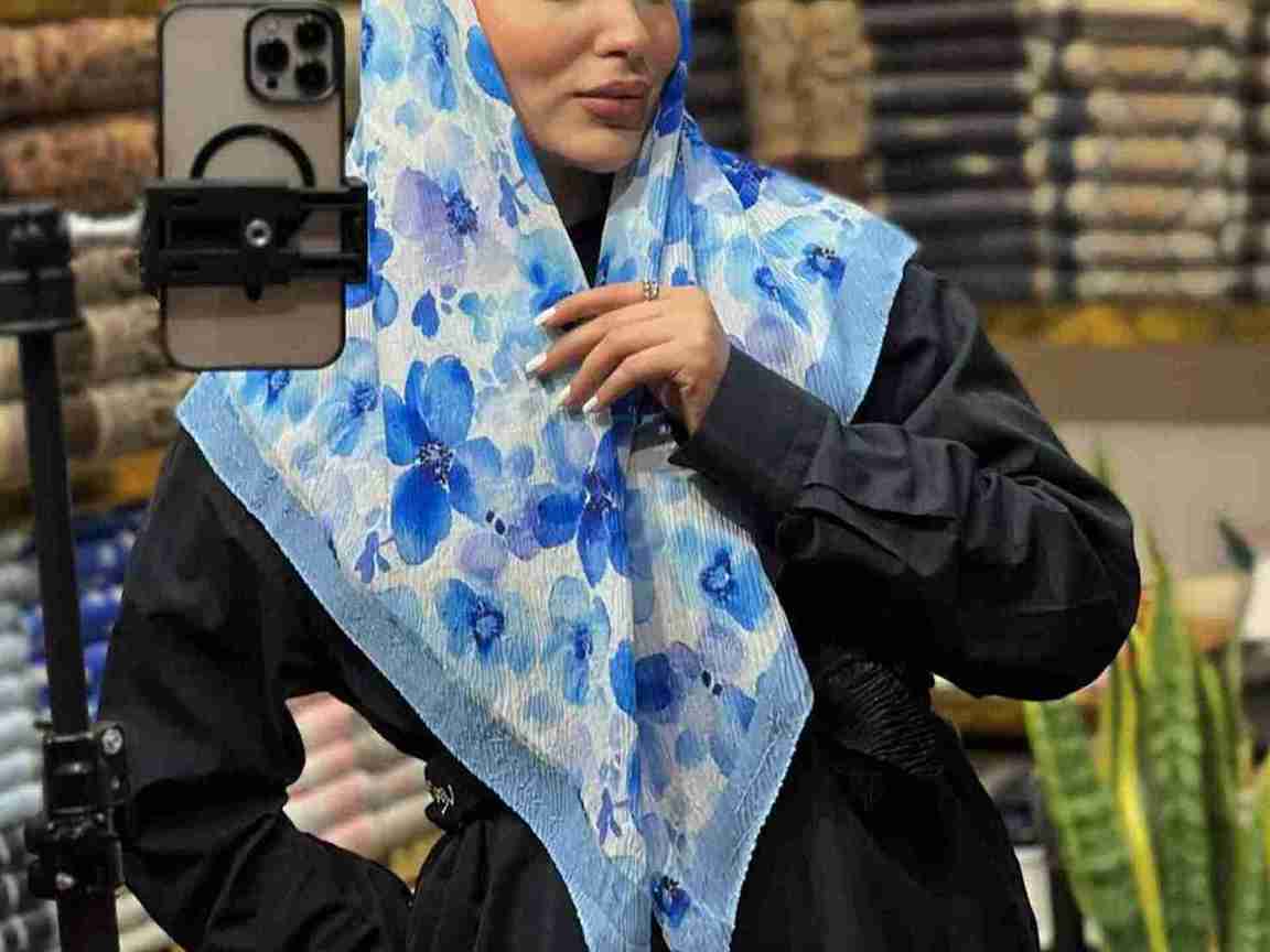 تصویر 2 از قیمت خرید روسری پلیسه پاییزه + فروش ویژه