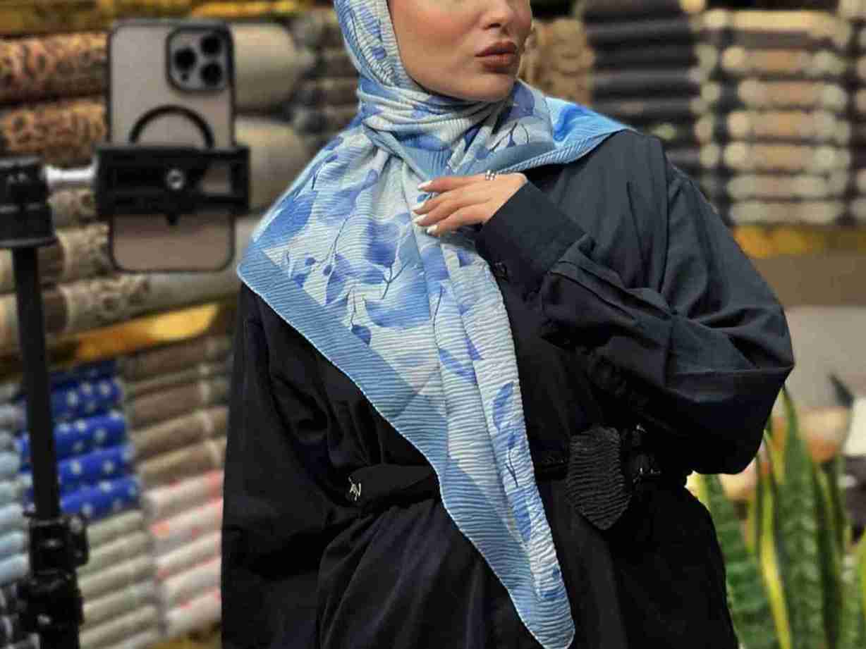 تصویر 5 از قیمت خرید روسری پلیسه پاییزه + فروش ویژه