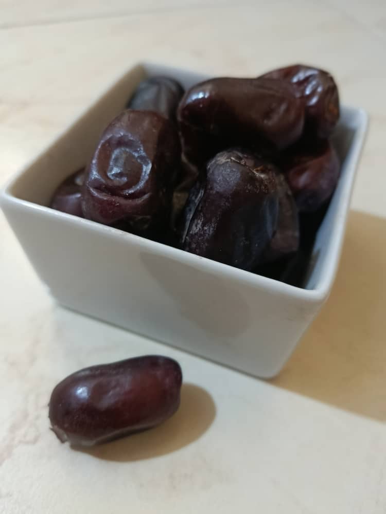تصویر 2 از قیمت خرمای مضافتی رستم‌ آباد بم + خرید