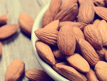 تصویر 3 از قیمت بادام درختی درشت  با کیفیت ارزان + خرید عمده