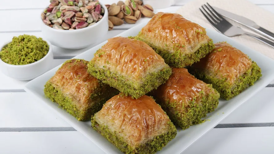 تصویر 3 از بهترین باقلوا گردویی + قیمت خرید عالی