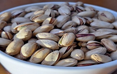 تصویر 1 از قیمت خرید پسته خنجری با فروش عمده