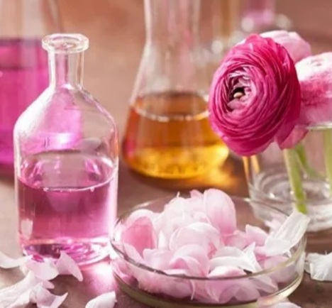 قیمت بهترین گلاب کاشان + فروش عمده